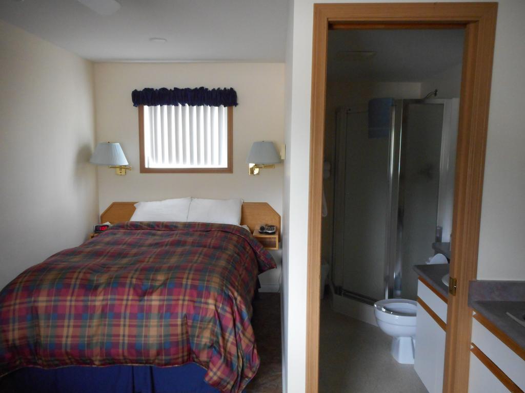Blue River Motel Buitenkant foto